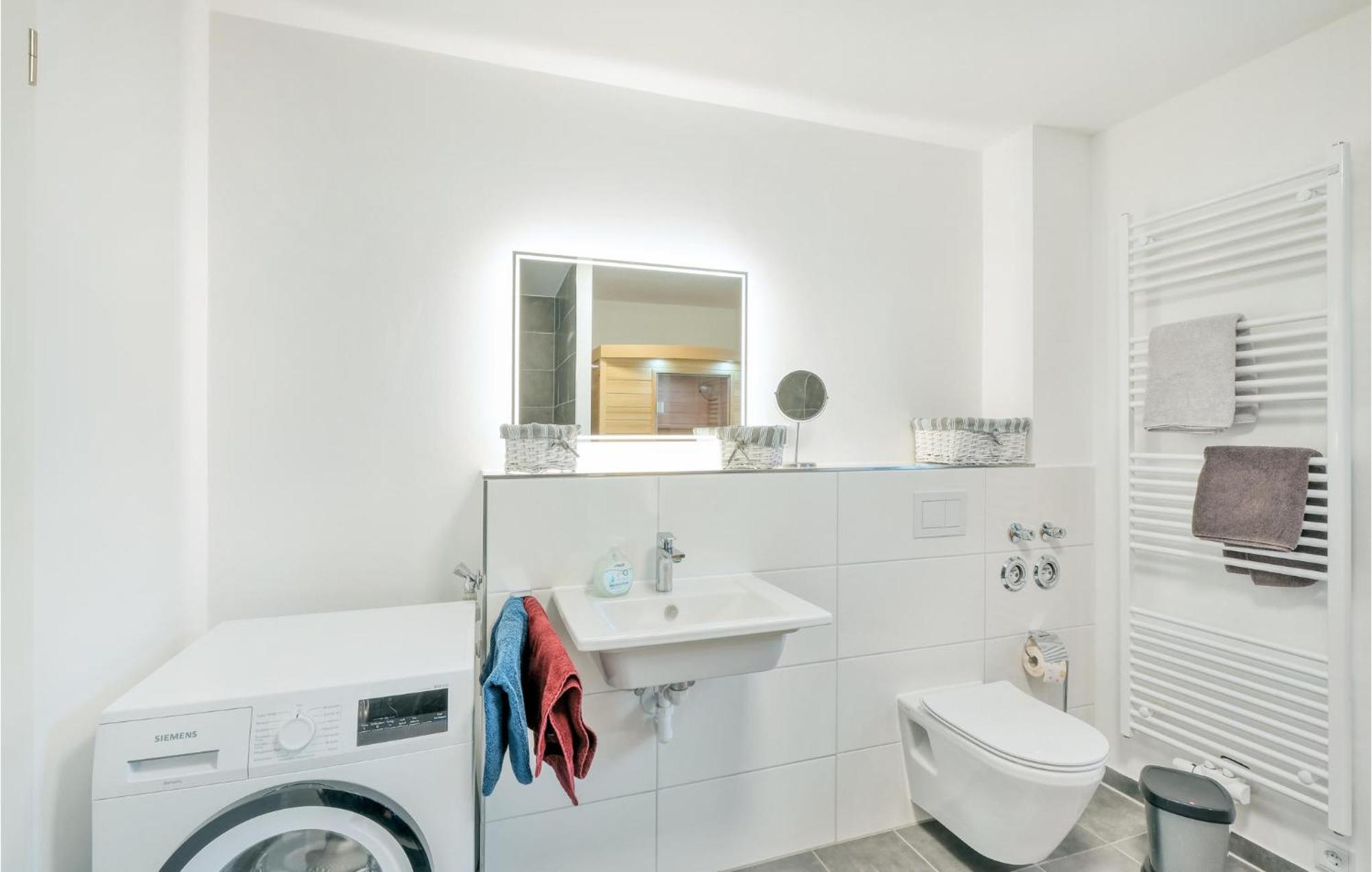 Amazing Home In Tossens With Wifi Ngoại thất bức ảnh